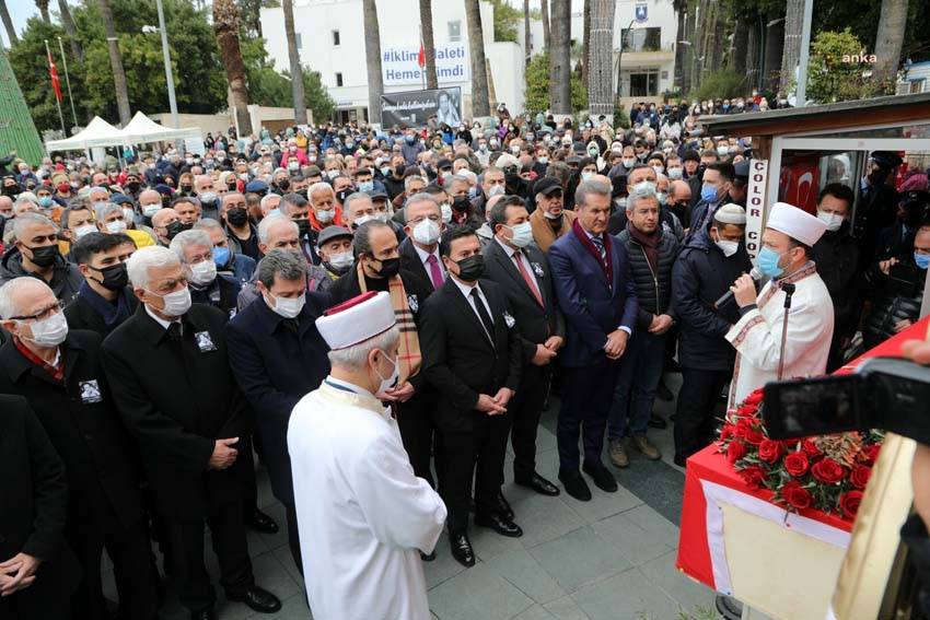 Fatma Girik Bodrum'da son yolculuğuna uğurlandı 4